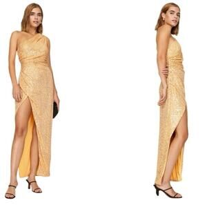 Alexia Admor Gold Sequin Gown Size 10